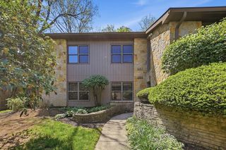 3155 Griggsview Court, Columbus, OH 43221