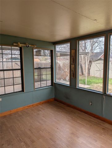 6925 Sandstone Court, Fort Worth, TX 76120