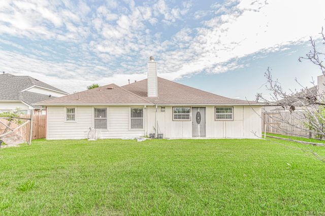 13735 Branford Greens Drive, Houston, TX 77083