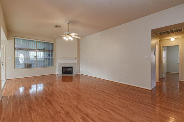 13735 Branford Greens Drive, Houston, TX 77083