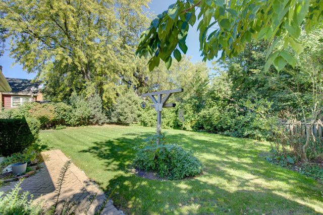 1236 Hercules Lane, Naperville, IL 60540