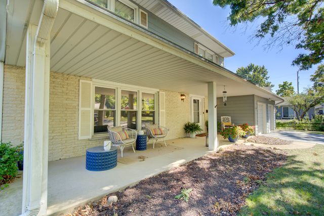 1236 Hercules Lane, Naperville, IL 60540