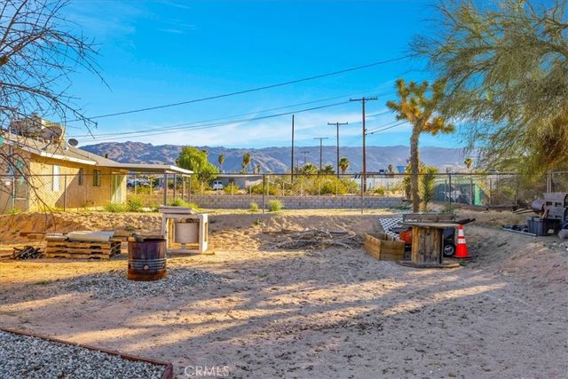 5474 Cahuilla Avenue, 29 Palms, CA 92277