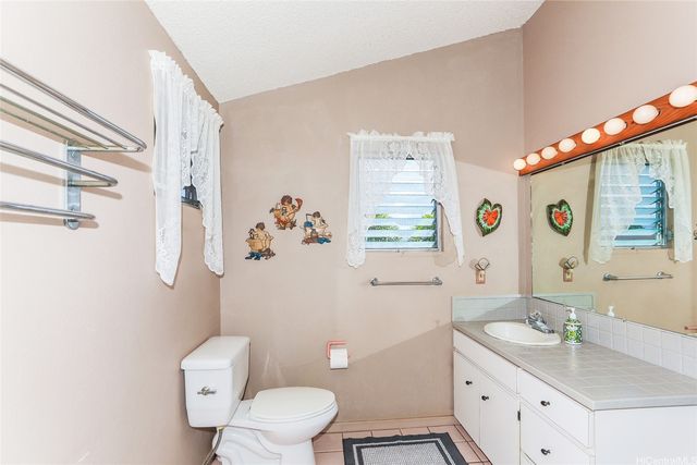 95-683 Kelewaa Street, Mililani, HI 96789