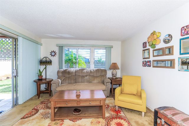 95-683 Kelewaa Street, Mililani, HI 96789