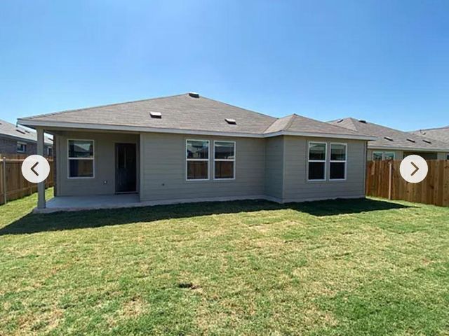 212 Montego ST, Hutto, TX 78634