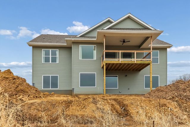 3215 Sunflower Street, Ely, IA 52227