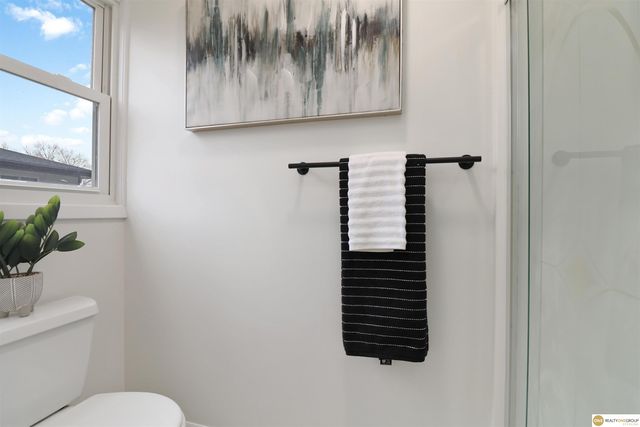 2404 Circletown Place, Bellevue, NE 68123