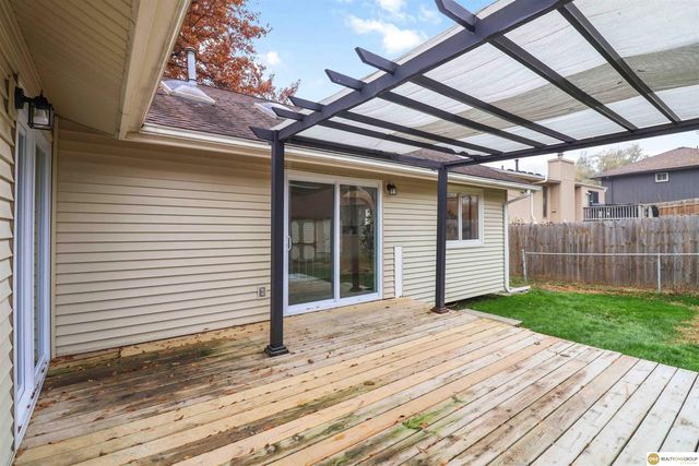 2404 Circletown Place, Bellevue, NE 68123