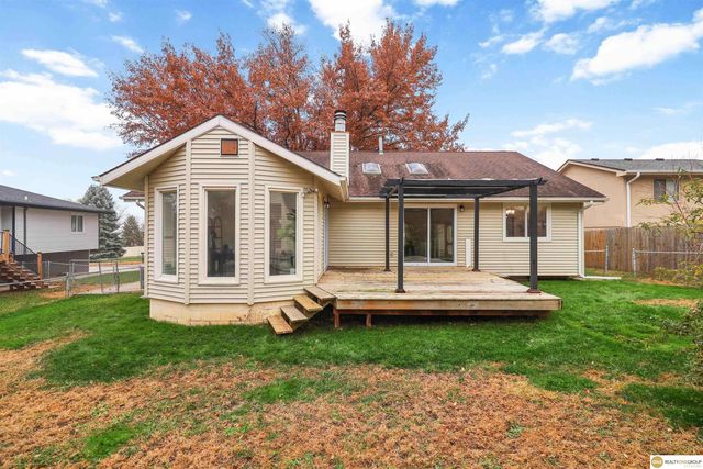 2404 Circletown Place, Bellevue, NE 68123