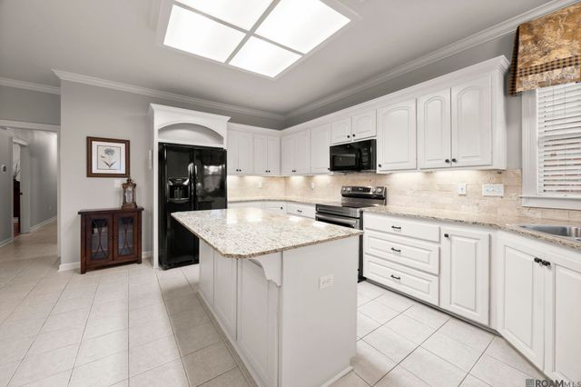 25861 Audubon Ave, Denham Springs, LA 70726