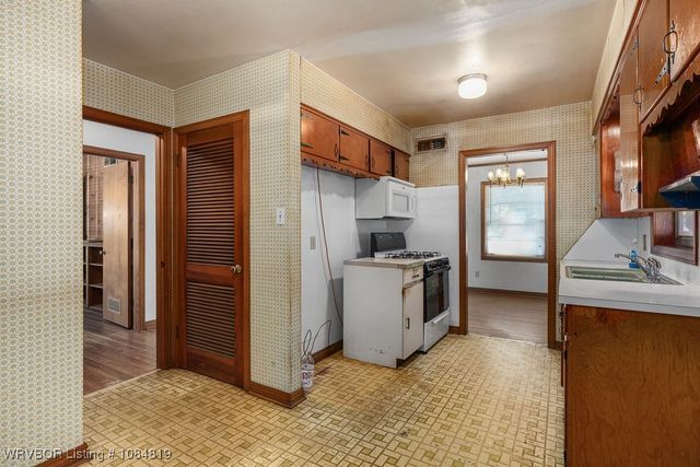 3016 S Q Street, Fort Smith, AR 72901