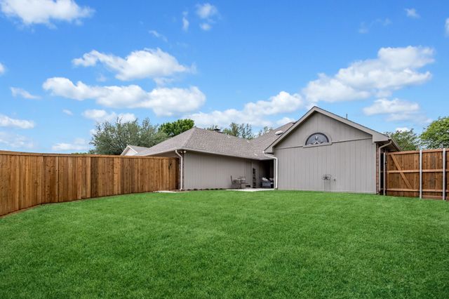 4206 N Hill Drive, Carrollton, TX 75010