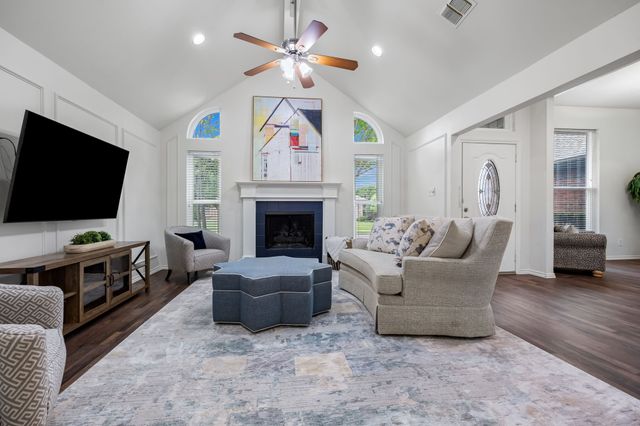 4206 N Hill Drive, Carrollton, TX 75010