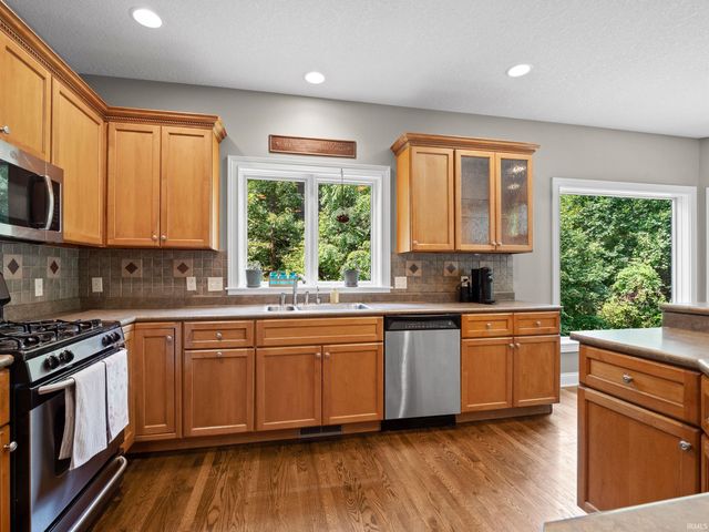 12408 Hawkins Way, Fort Wayne, IN 46814