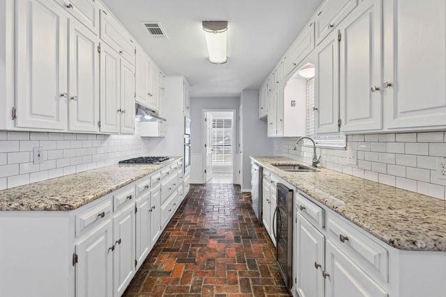 2401 Farr Street, Caddo Mills, TX 75135