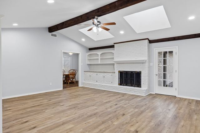 2401 Farr Street, Caddo Mills, TX 75135