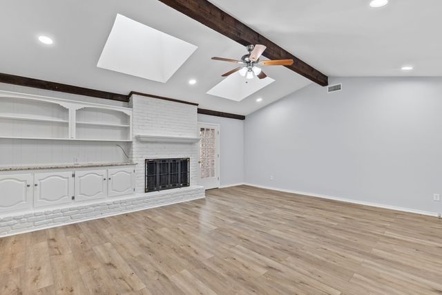 2401 Farr Street, Caddo Mills, TX 75135