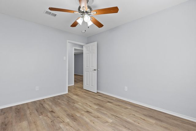 2401 Farr Street, Caddo Mills, TX 75135