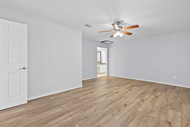 2401 Farr Street, Caddo Mills, TX 75135