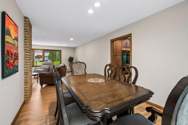 5932 Walnut Drive, Edina, MN 55436