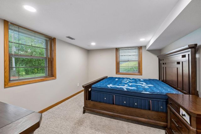 5932 Walnut Drive, Edina, MN 55436