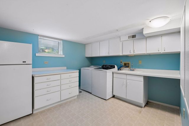 5932 Walnut Drive, Edina, MN 55436