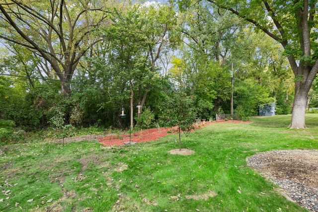 5932 Walnut Drive, Edina, MN 55436