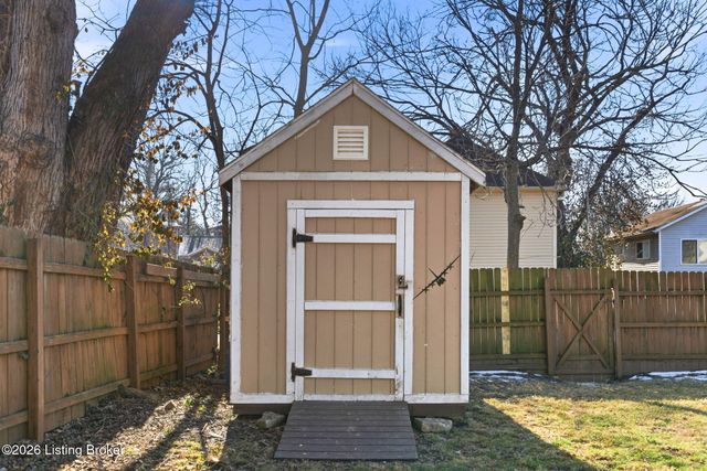 2734 Fleming Ave, Louisville, KY 40206