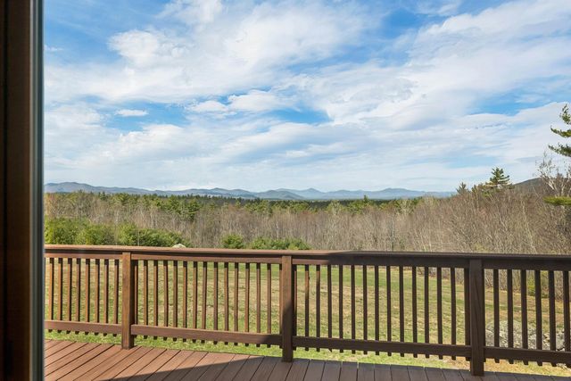 59 Effingham Road, Ossipee, NH 03864
