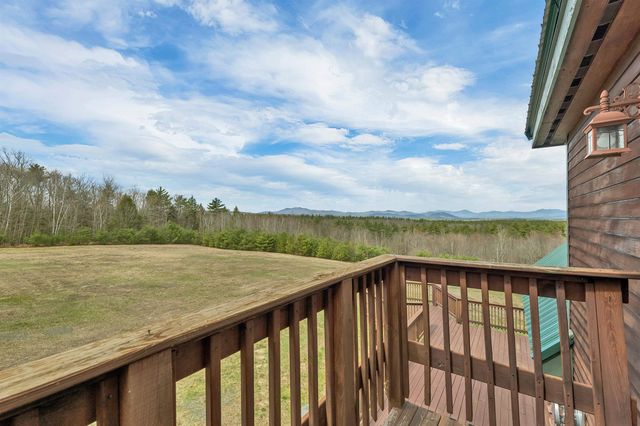 59 Effingham Road, Ossipee, NH 03864