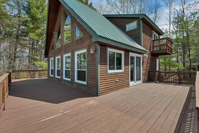 59 Effingham Road, Ossipee, NH 03864