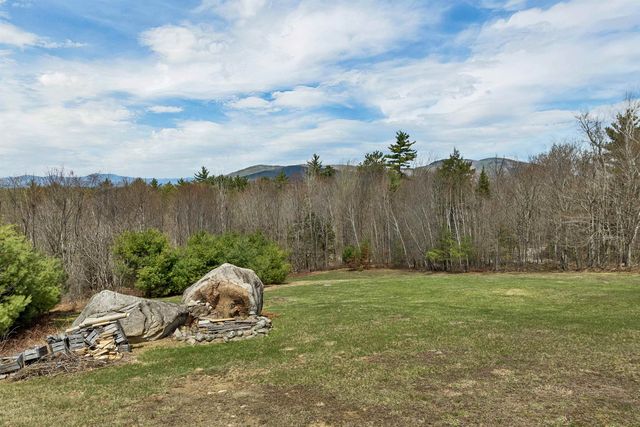 59 Effingham Road, Ossipee, NH 03864