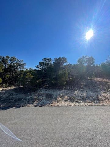 6405 S Shady LN, Lago Vista, TX 78645