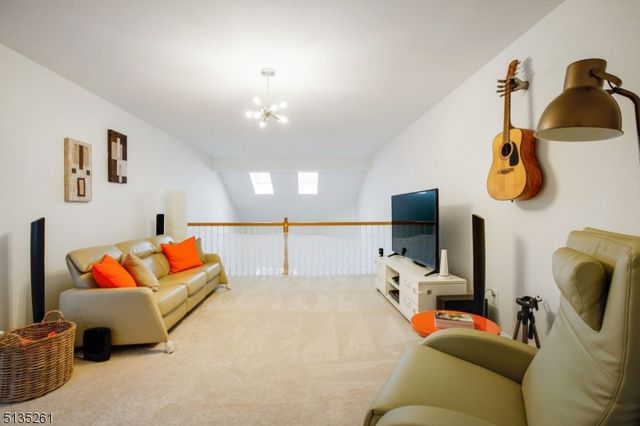 24 Davenport Pl, Morris Twp., NJ 07960