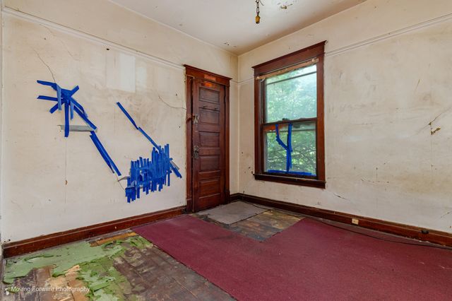 11808 S Emerald Avenue, Chicago, IL 60628