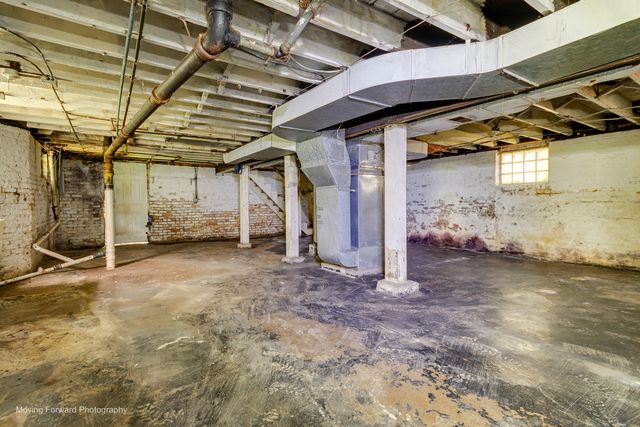 11808 S Emerald Avenue, Chicago, IL 60628