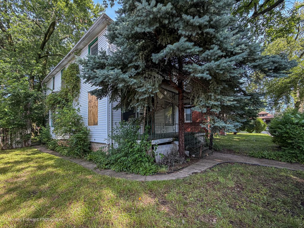 11808 S Emerald Avenue, Chicago, IL 60628