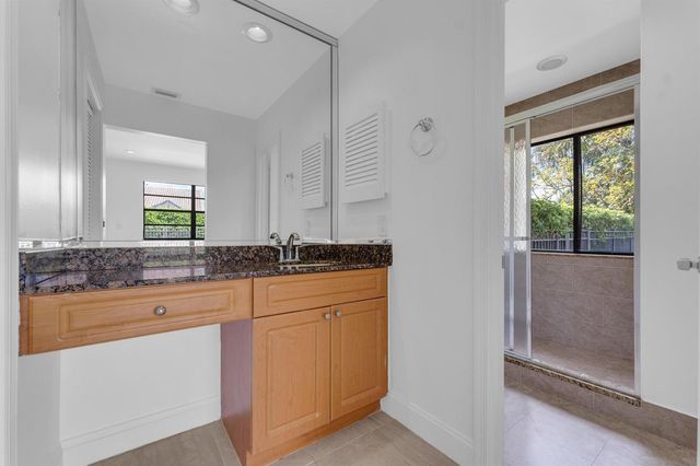 10084 Camelback Lane, Boca Raton, FL 33498