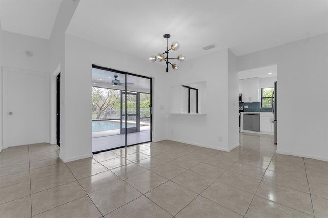 10084 Camelback Lane, Boca Raton, FL 33498