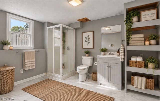11860 Columbiana Canfield Road, Columbiana, OH 44408