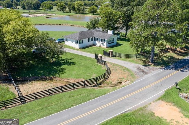 211 Darby Road SW, Calhoun, GA 30701