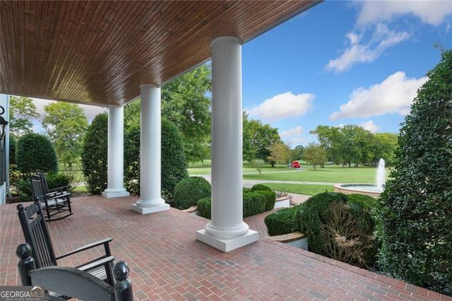 211 Darby Road SW, Calhoun, GA 30701