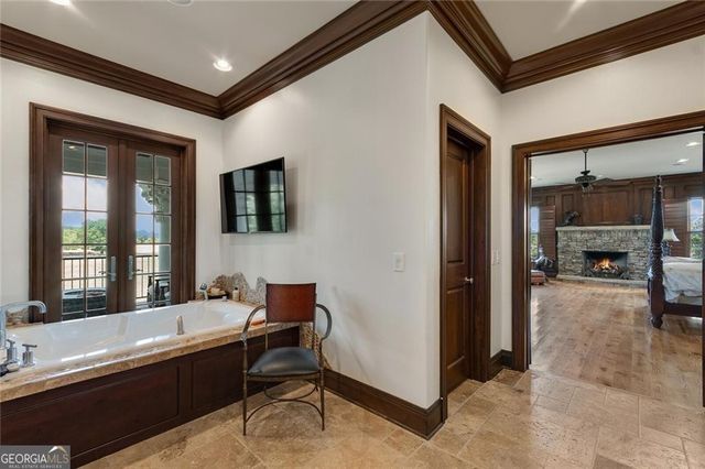 211 Darby Road SW, Calhoun, GA 30701