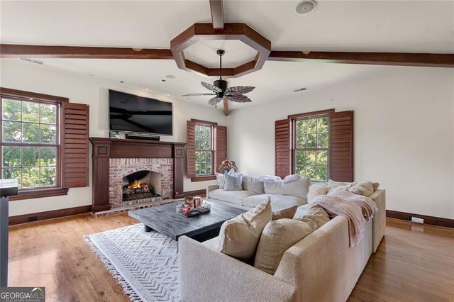211 Darby Road SW, Calhoun, GA 30701