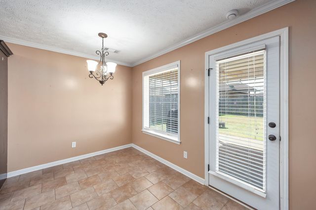 346 VISTA DR, Medina, TN 38355