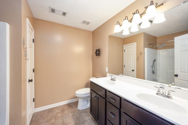 346 VISTA DR, Medina, TN 38355