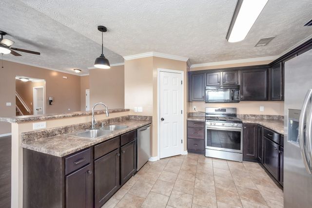 346 VISTA DR, Medina, TN 38355