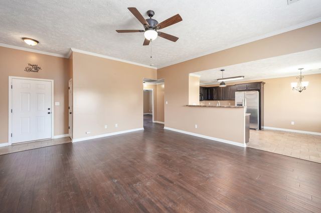 346 VISTA DR, Medina, TN 38355