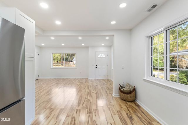 604 Oak Street, Fuquay Varina, NC 27526